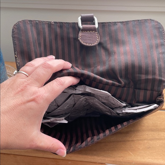 Jack Georges Voyager Floral Wallet on a String Brown Leather Handbag - Picture 6 of 13